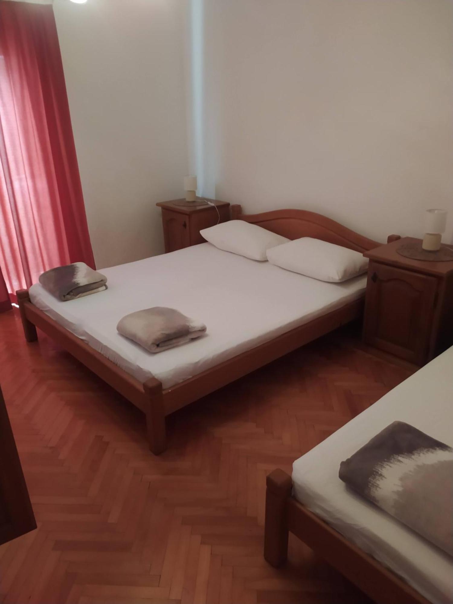 Apartments Ticinovic Omis Exterior photo